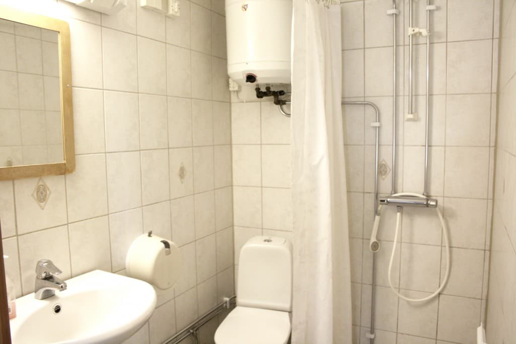 Badrum i självhushållsstugan